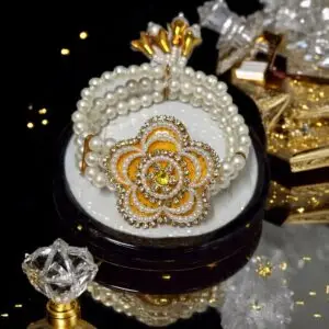 Radiant Pearl & Yellow Patch Bracelet – Wear a Touch of Royalty on Your Wrist ✨